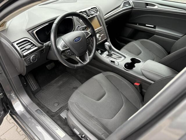 Ford MONDEO Wagon 2.0 Hybrid Titanium Trekhaak, Camera, Carplay.