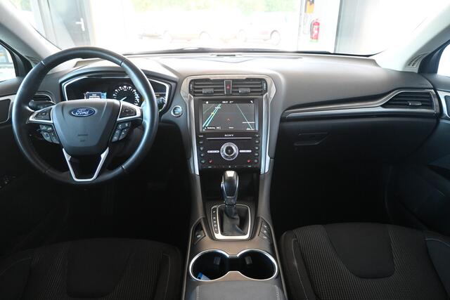 Ford MONDEO Wagon 2.0 IVCT HEV Titanium Airco Navigatie Cruise control PDC Stoelverwarming 100% Onderhouden! Inruil Mogelijk!