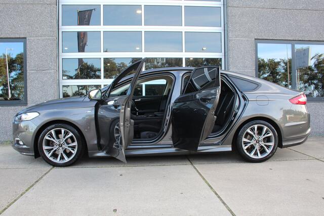 Ford MONDEO 1.5 -16v Ecoboost 161 Pk ST Line HB Navigatie / 18 inch LM / Dealer onderhouden