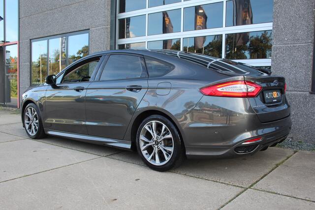 Ford MONDEO 1.5 -16v Ecoboost 161 Pk ST Line HB Navigatie / 18 inch LM / Dealer onderhouden