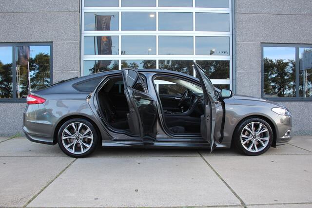 Ford MONDEO 1.5 -16v Ecoboost 161 Pk ST Line HB Navigatie / 18 inch LM / Dealer onderhouden