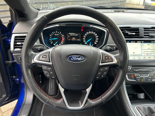 Ford MONDEO Wagon 1.5 ST Line 50% deal 8.725,- ACTIE Schuif-kantel dak / Stoel-stuur verwarming / LED / Cruise