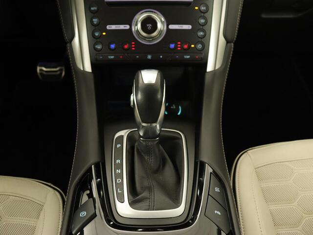 Ford MONDEO 2.0 IVCT HEV Vignale