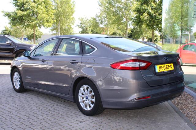 Ford MONDEO 2.0 IVCT HEV Titanium | Climate Control | Navigatie | Cruise Control | Lichtmetalen Velgen | Stoelverwarming | Voorruitverwarming