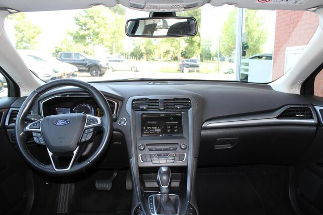 Ford MONDEO 2.0 IVCT HEV Titanium | Climate Control | Navigatie | Cruise Control | Lichtmetalen Velgen | Stoelverwarming | Voorruitverwarming