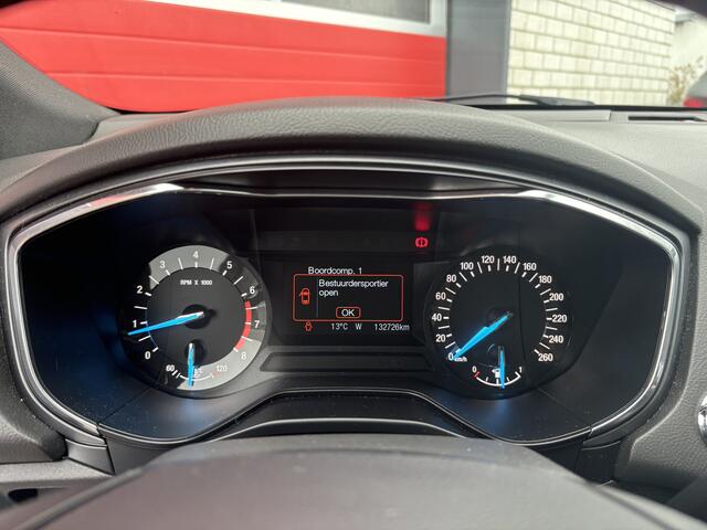 Ford MONDEO Wagon 1.5 ST Line CAMERA / STOELVERW / STUURVERW / CARPLAY / KEYLESS / NAVI / CLIMA / PDC / DAB+ / NL-AUTO