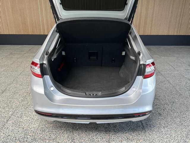 Ford MONDEO 1.5 Titanium Trekhaak | Camera | Navi