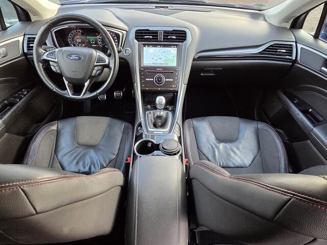 Ford MONDEO Wagon 1.5 ST Line NAVIGATIE|CAMERA|XENON LED|LEDER|KEY LESSGO &ENTRY|GETINT GLAS|18 INCH maandag tot vrijdag geopend van 09.00 uur tot 20.00 uur geopend en zaterdag van 09.00 tot 18.00 uur geopend