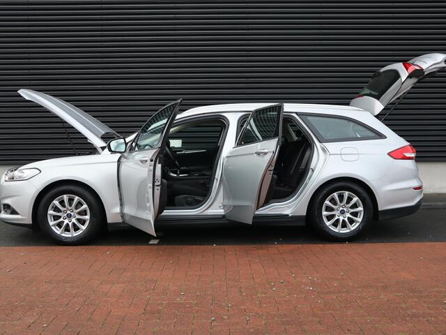 Ford MONDEO Wagon 1.5 Titanium Lease Edition | Clima | Cruise | Multimedia/navi | PDC |