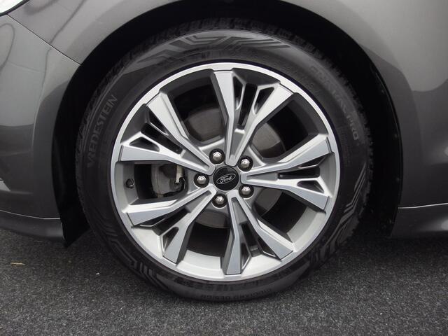 Ford MONDEO Wagon 1.5 ST Line CAMERA / STOELVERW / STUURVERW / CARPLAY / KEYLESS / NAVI / CLIMA / PDC / DAB+ / NL-AUTO