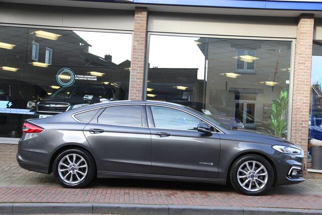 Ford MONDEO 2.0 IVCT HEV Titanium Navi Camera