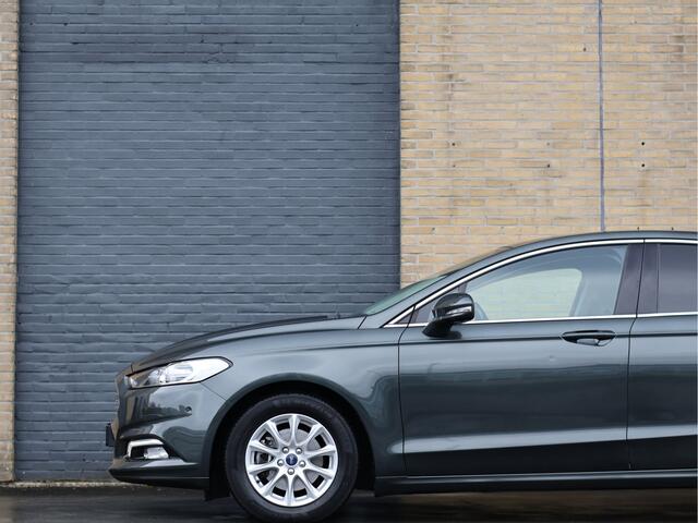 Ford MONDEO 1.5 Titanium | Cam | SONY | Clima | Cruise | Keyless | Org. NL |