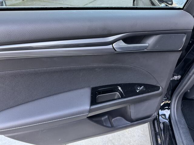 Ford MONDEO Wagon 2.0 140pk IVCT HEV Titanium Automaat Navigatie Trekhaak Assistentie pakket