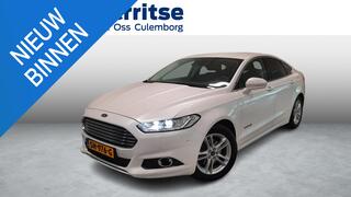 ford-mondeo-2.0-ivct-hev-titanium-x