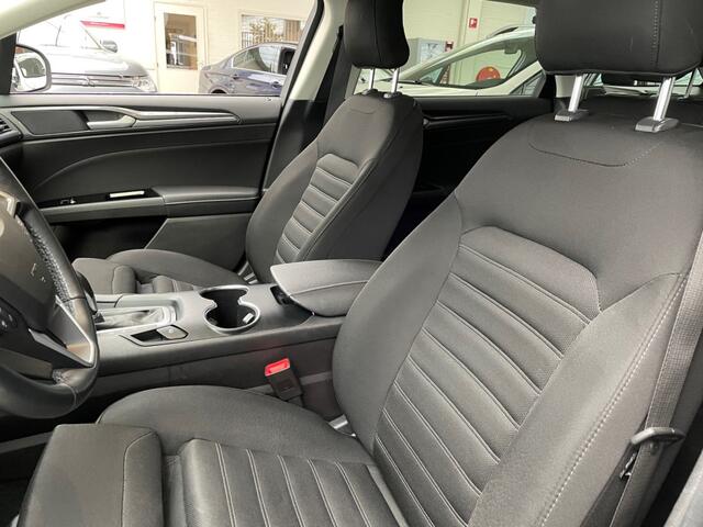 Ford MONDEO Wagon 2.0 IVCT 187pk Hybrid/Titanium/Autom./Adaptive/Trekhaak/AGR