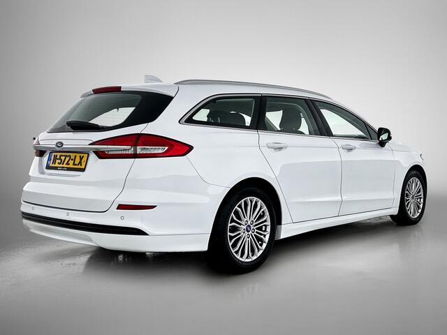 Ford MONDEO Wagon 2.0 Hybrid Titanium Automaat / Pdc.V+A / Navigatie / Radio-multimedia / Airco-ecc. / Apk 12-2027