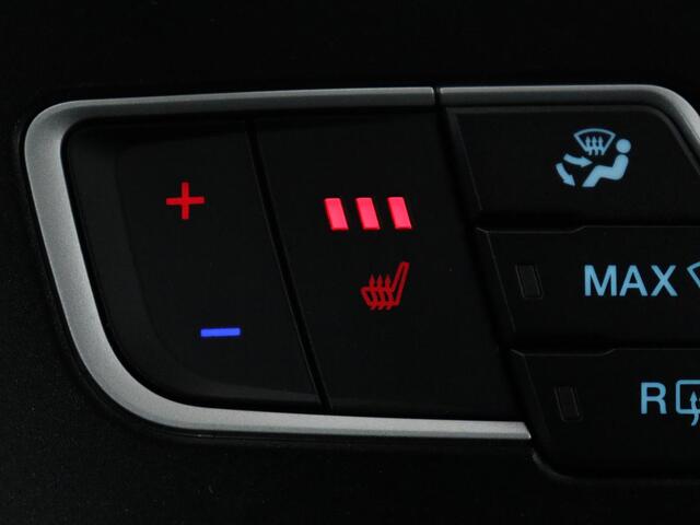 Ford MONDEO 2.0 IVCT HEV Titanium | Stoelverwarming | Carplay | Keyless | Navigatie | Climate control | Parkeerhulp | Cruise control | Bluetooth | DAB | Verwarmde voorruit