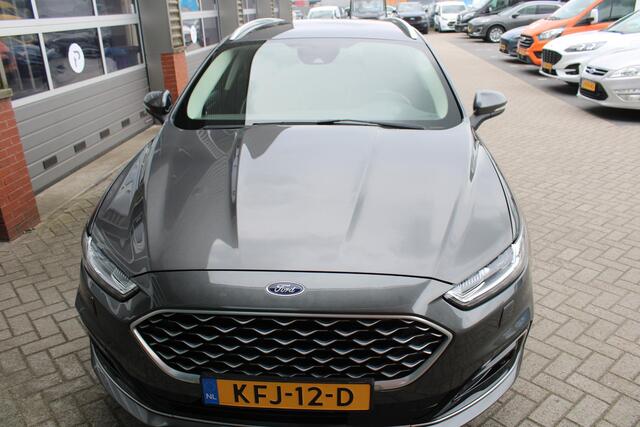 Ford MONDEO Wagon 2.0 IVCT HEV Vignale | 104.700 KM | Lederen interieur | Trekhaak | Adaptieve Cruise Control