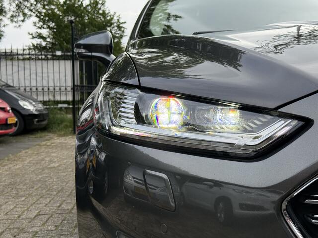 Ford MONDEO Wagon 1.5 Titanium Lease Edition LED/PDC/CAMERA/PANO/DEALEROH/VOL OPTIES!