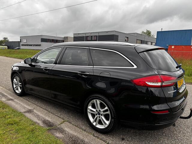 Ford MONDEO Wagon 1.5 ST Line PDC|STOELVERWARMING|TRAKHAAK|CRUISE|NAVI
