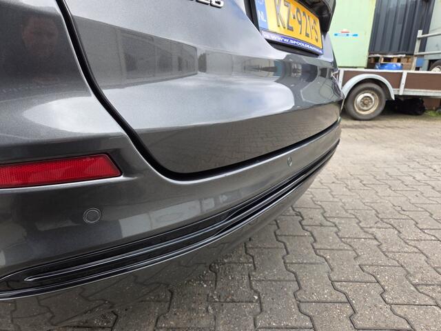 Ford MONDEO Wagon 1.5 TDCi Titanium/Leer/D.riem vervangen