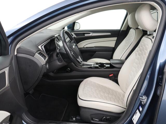 Ford MONDEO 2.0 IVCT HEV Vignale | Navigatie | Stoelverwarming | Cruise Control | Carplay | Climate control | Leer | Automaat