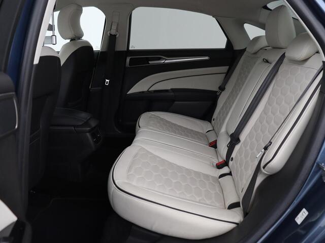 Ford MONDEO 2.0 IVCT HEV Vignale | Navigatie | Stoelverwarming | Cruise Control | Carplay | Climate control | Leer | Automaat