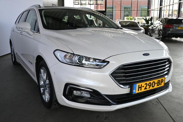 Ford MONDEO Wagon 2.0 IVCT HEV Titanium Clima Lichtmetaal Cruise Trekhaak Carplay Inruil 1e Eigenaar Mogelijk!