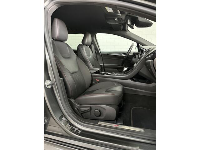 Ford MONDEO 2.0 IVCT HEV ST-Line Vignale Keyless, Stuur,stoel,voorruitverw!