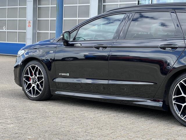 Ford MONDEO Wagon 2.0 IVCT HEV ST-Line | Trekhaak | Elektrische achterklep | Adaptieve Cruise Control