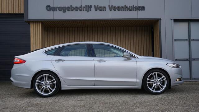 Ford MONDEO 1.5 160pk Titanium Pano.Dak Keyless Navi 19inch LM Stoel&Stuurwiel V.W. *NL auto* 110606km!