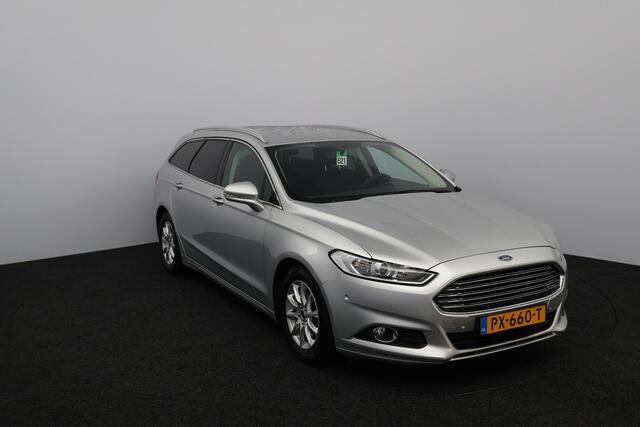 Ford MONDEO Wagon 1.5 TDCi Trend/ Airco/ Navi/ 6-Bak/ Bluetooth/ DAB+/ Cruise/ Elek.Pakket/ Getint-Glas/ PDC V+A/ C.V. Afstand/ Multi-Stuur/ Dakrail