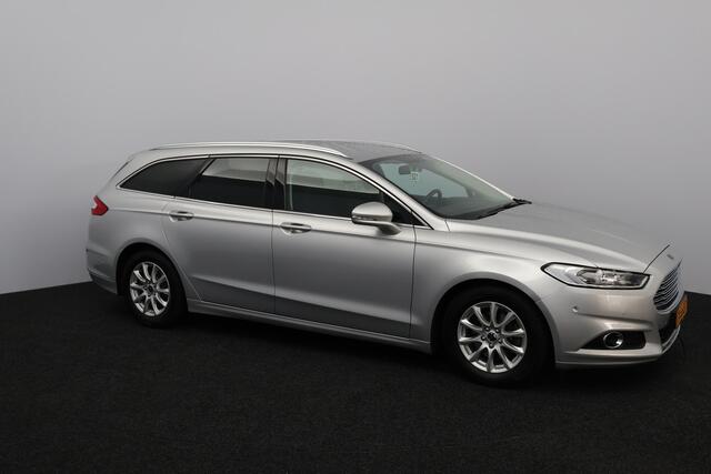 Ford MONDEO Wagon 1.5 TDCi Trend/ Airco/ Navi/ 6-Bak/ Bluetooth/ DAB+/ Cruise/ Elek.Pakket/ Getint-Glas/ PDC V+A/ C.V. Afstand/ Multi-Stuur/ Dakrail