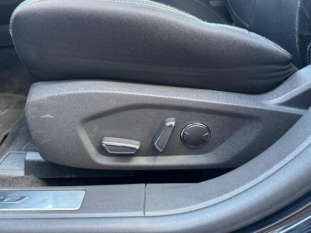 Ford MONDEO Wagon 2.0 IVCT HEV Titanium ? LED ? Adaptive cruise ? Camera
