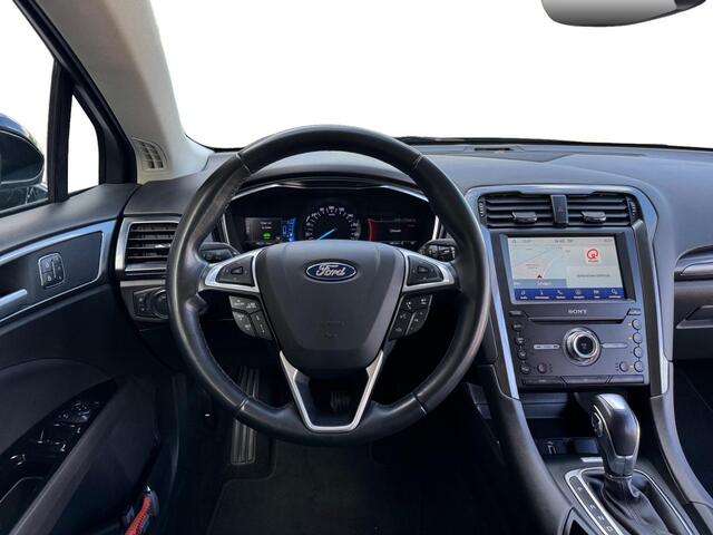 Ford MONDEO Wagon 2.0 IVCT HEV Titanium ? LED ? Adaptive cruise ? Camera