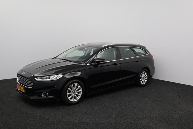 Ford MONDEO Wagon 1.5 TDCi Titanium/ LED Koplampen/ Voorruitverw./ Keyless/ Dode-Hoek DET./ PDC V+A/ Android-Auto/ PDC V+A/ Lane-Assist./ Grootlicht Assist./ 16'' LMV/ Chroom.