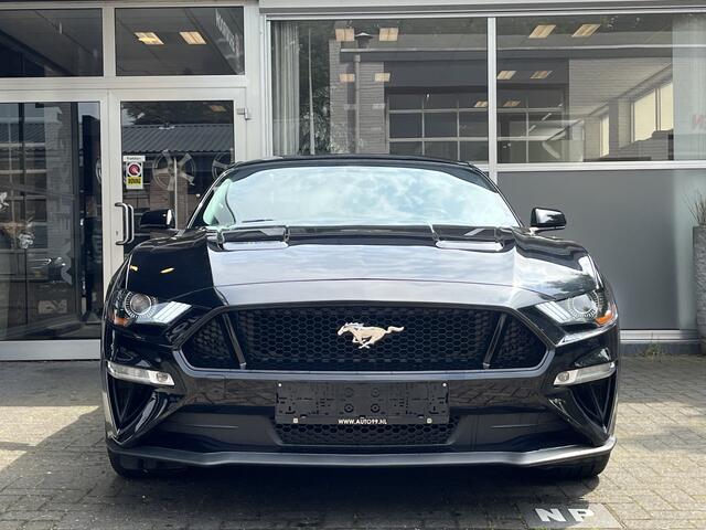Ford MUSTANG Fastback 2.3 EcoBoost PREMIUM PACKAGE / CLIMA / CRUISE / NAVI