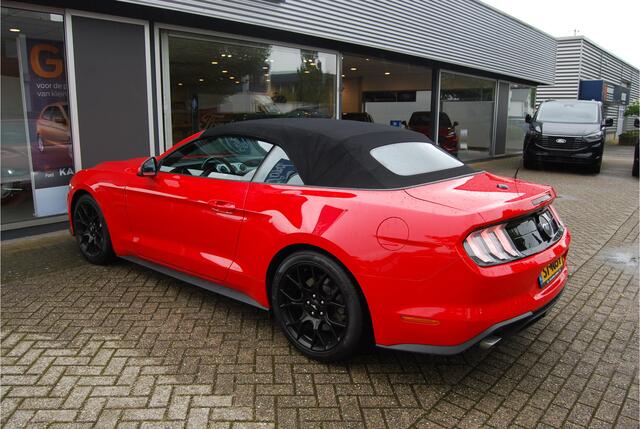 Ford MUSTANG Convertible 2.3 EcoBoost 290pk | ADAPTIEVE CRUISE | FULL LEDER | STOELVERKOELING | NL-AUTO