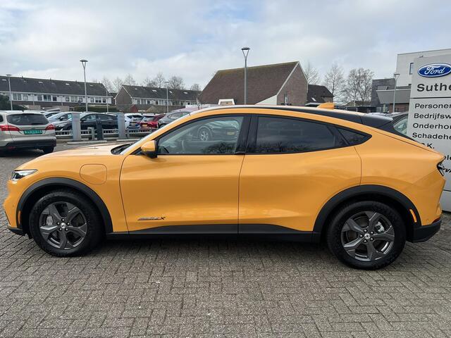 Ford MUSTANG Mach-E 98kWh Extended RWD Nieuw SCI 291pk | Ford Voorraad | Technology Pack | Cyber Orange | DAB + | Bang & Olufsen | Adaptieve cruise control | Lane assist