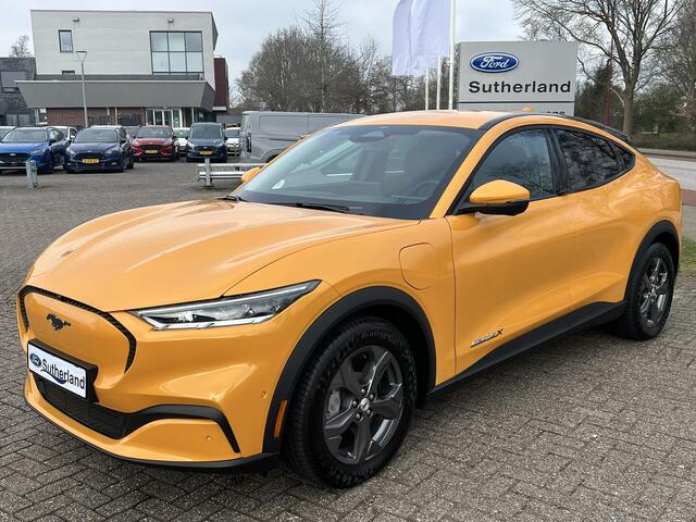 Ford MUSTANG Mach-E 98kWh Extended RWD Nieuw SCI 291pk | Ford Voorraad | Technology Pack | Cyber Orange | DAB + | Bang & Olufsen | Adaptieve cruise control | Lane assist