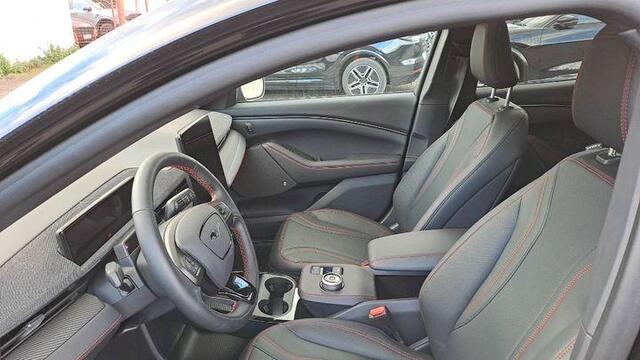 Ford MUSTANG Mach-E Extended Premium RWD 98 kWh Technology Pack + | Panoramadak | Adaptieve Cruis | B&O Play