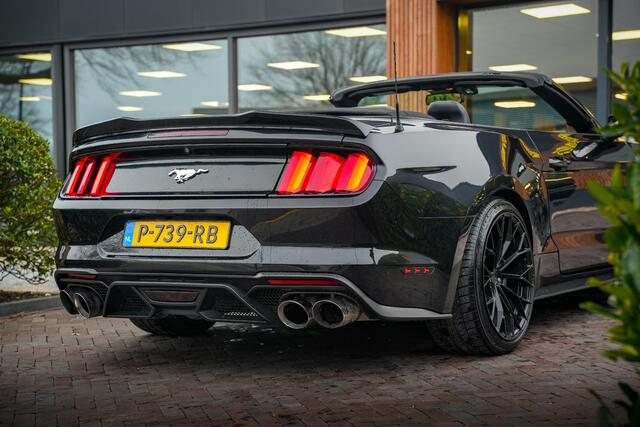 Ford MUSTANG Convertible 2.3 EcoBoost Stoelverwarming stoel ventilatie camera Shelby pakket