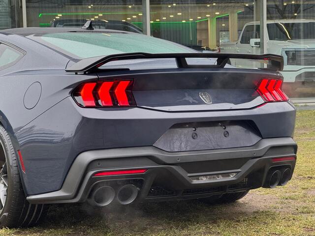 Ford MUSTANG Fastback 5.0 V8 Dark Horse Carbon B&O