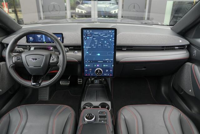 Ford MUSTANG Mach-E 337pk Extended AWD 98 kWh Panoramadak B&O *BTW* Trekhaak Technology Plus pack NLauto