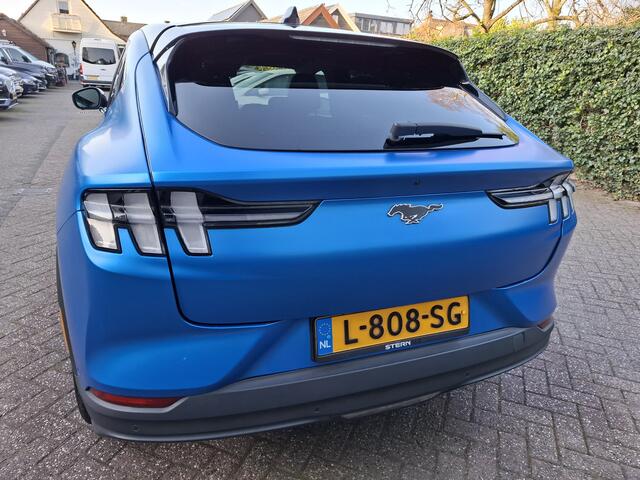 Ford MUSTANG Mach-E Extended RWD 98 kWh 24750.- EX BTW PANODAK