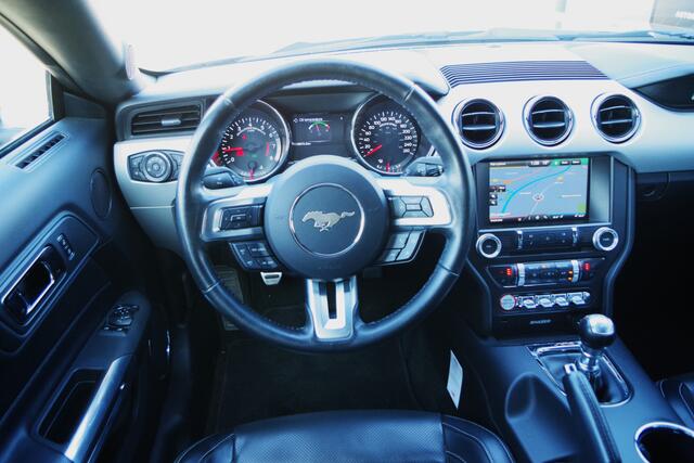Ford MUSTANG Fastback 2.3 EcoBoost 317 PK, Milltek Uitlaatsysteem, Stoelkoeling- & Verwarming, Camera, Premium Pack