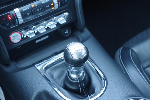 Ford MUSTANG Fastback 2.3 EcoBoost 317 PK, Milltek Uitlaatsysteem, Stoelkoeling- & Verwarming, Camera, Premium Pack