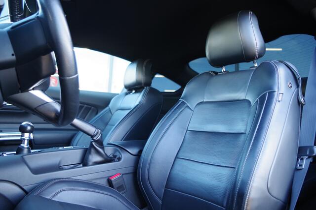 Ford MUSTANG Fastback 2.3 EcoBoost 317 PK, Milltek Uitlaatsysteem, Stoelkoeling- & Verwarming, Camera, Premium Pack