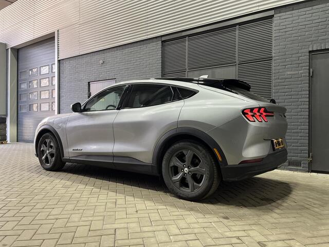 Ford MUSTANG Mach-E Extended RWD 98 kWh | ACC | BLIS | Vol-Leder | Getint Glas | Stoel+Stuurverwarming