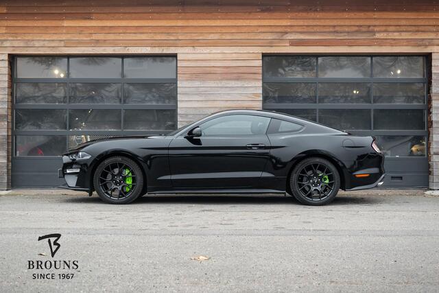 Ford MUSTANG Fastback 2.3 EcoBoost 370pk *Sportuitl-Carbon-Vent & Verw Stoelen